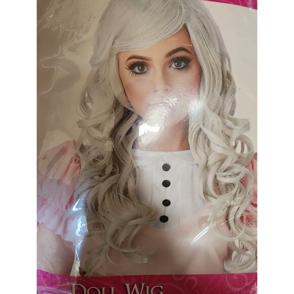 Doll wig - Picture 1 of 1